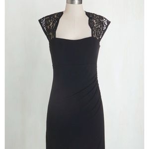 New black lace sleeve dress